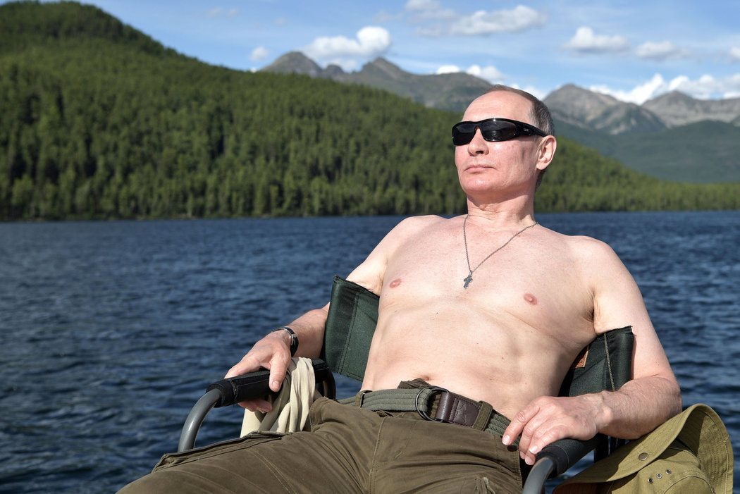 纽约时报双语：普京总统写真的艺术