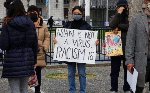 纽约时报双语阅读：受伤的亚裔：黑白之外美国的种族暴力问题
