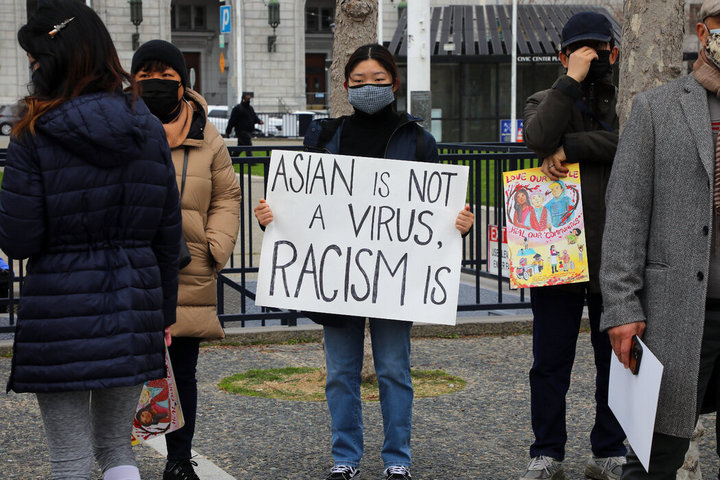 纽约时报双语阅读：受伤的亚裔：黑白之外美国的种族暴力问题