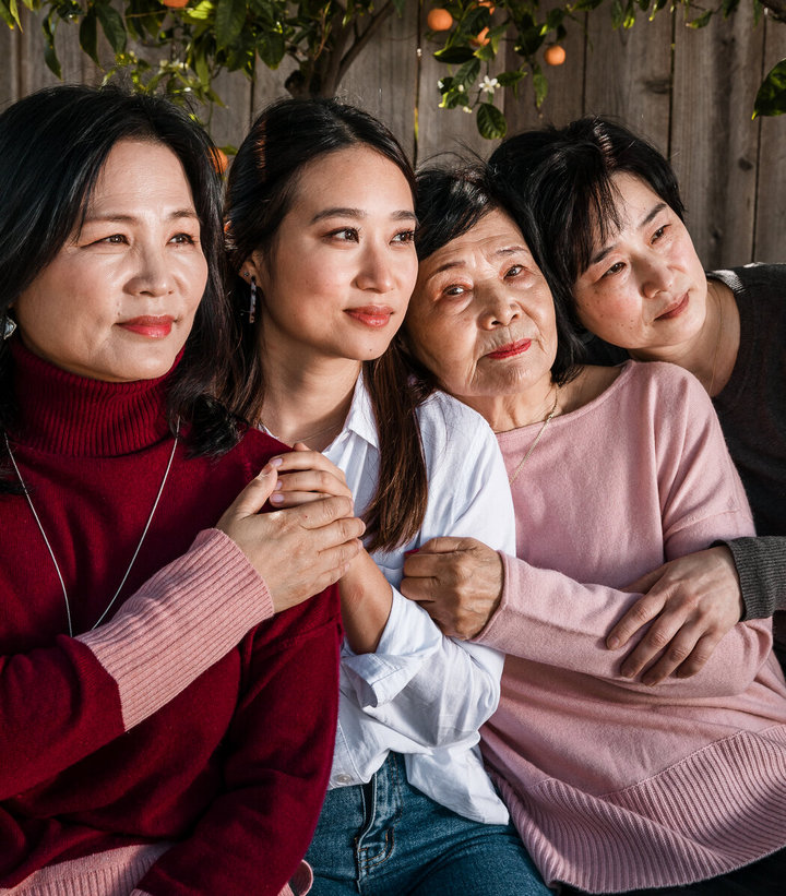 纽约时报双语：面对袭击和仇恨，第二代亚裔移民如何保护年迈的父母