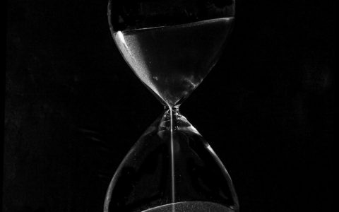 纽约时报双语笔记：想对抗倦怠感，你需要的不是“躺平”